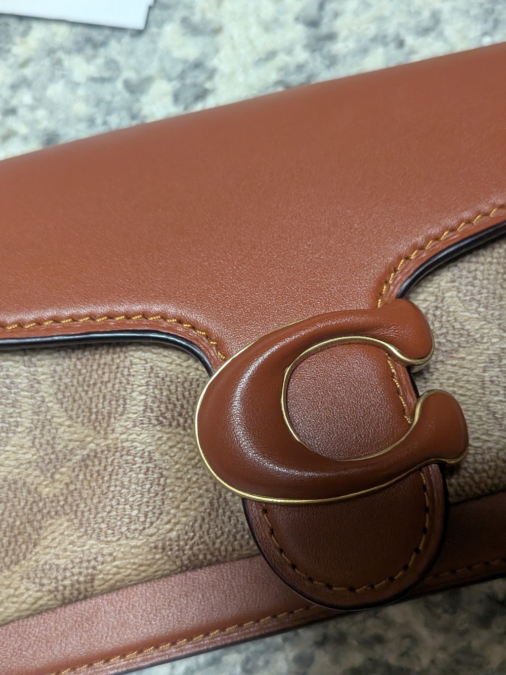 The Coach Tabby Chain Crossbody Wristlet BRAND NEW W/ Dust Bag - Picture 7 of 16